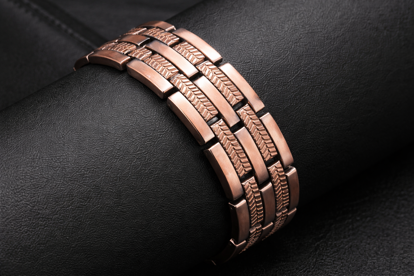 Manyetik saf bakır bilekliği